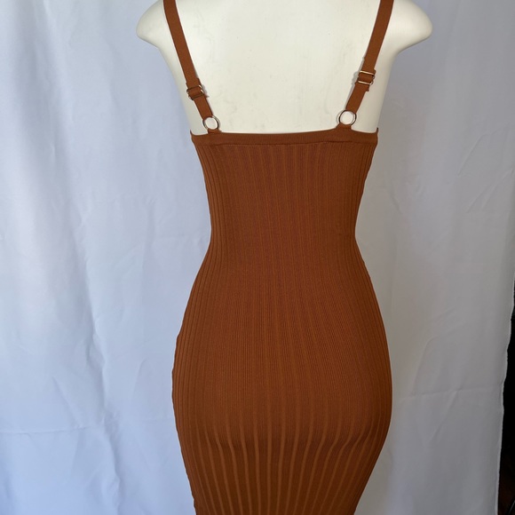 Orange Midi Dress size Medium - Picture 5 of 6